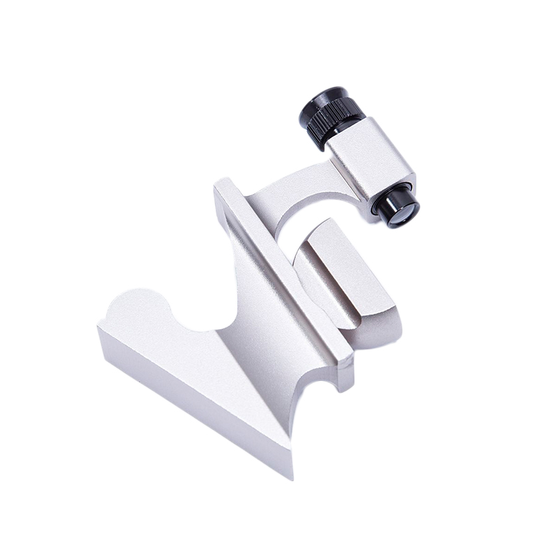 An under-side profile view of the silver JYBS diamond inscription loupe showcasing its stable metal base. An under-side profile view of the silver JYBS diamond inscription loupe showcasing its stable metal base.