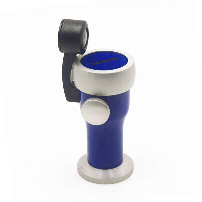 Side profile view of the blue JYBS diamond inscription viewer highlighting the focus adjustment knobs and lens arm. Side profile view of the blue JYBS diamond inscription viewer highlighting the focus adjustment knobs and lens arm.