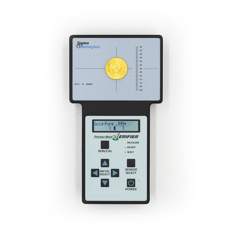 sigma metalytics precious metal verifier pmv original Testing pure gold Maple Leaf coin directly on Sigma Metalytics PMV Original sensor plate.
