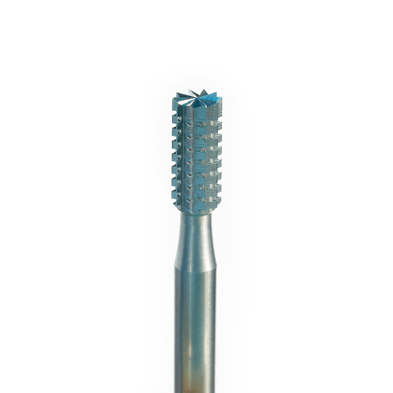 niqua® 34 tool steel burs cylinder squared Macro view of the NIQUA SUPER Q 34 flat cylinder bur fluted head on a standard 2.35mm shank.