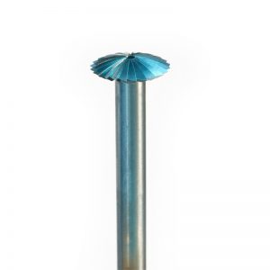Macro view of the NIQUA SUPER Q HH(f) lens bur fluted dome head on a 2.35mm steel shank.