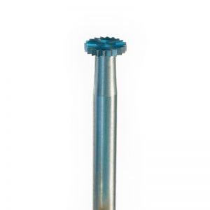 Macro view of the NIQUA SUPER Q K(f) wheel bur fluted head mounted on a 2.35mm steel shank.