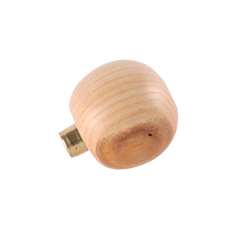 technique® asic handle ball Side-angled view displaying the cylindrical brass mounting ferrule and beech wood body of the ball graver handle.