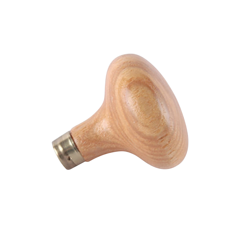 technique® asic handle oval Side-angled view highlighting the elliptical oval cap and brass ferrule of the 34mm graver handle.