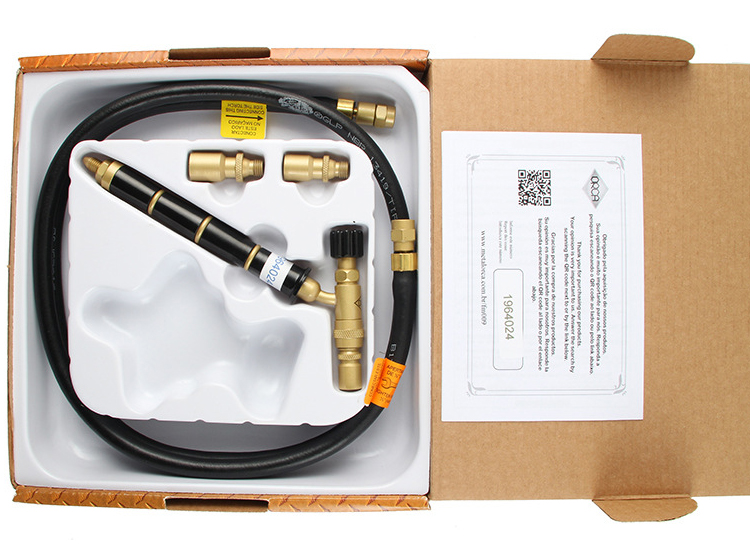 Unboxed-ORCA-M75-kit-showing-the-torch-nozzles-hose-and-manual-inside